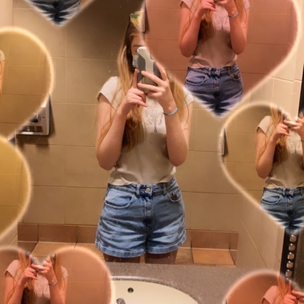 Meet your Posher, Jenny